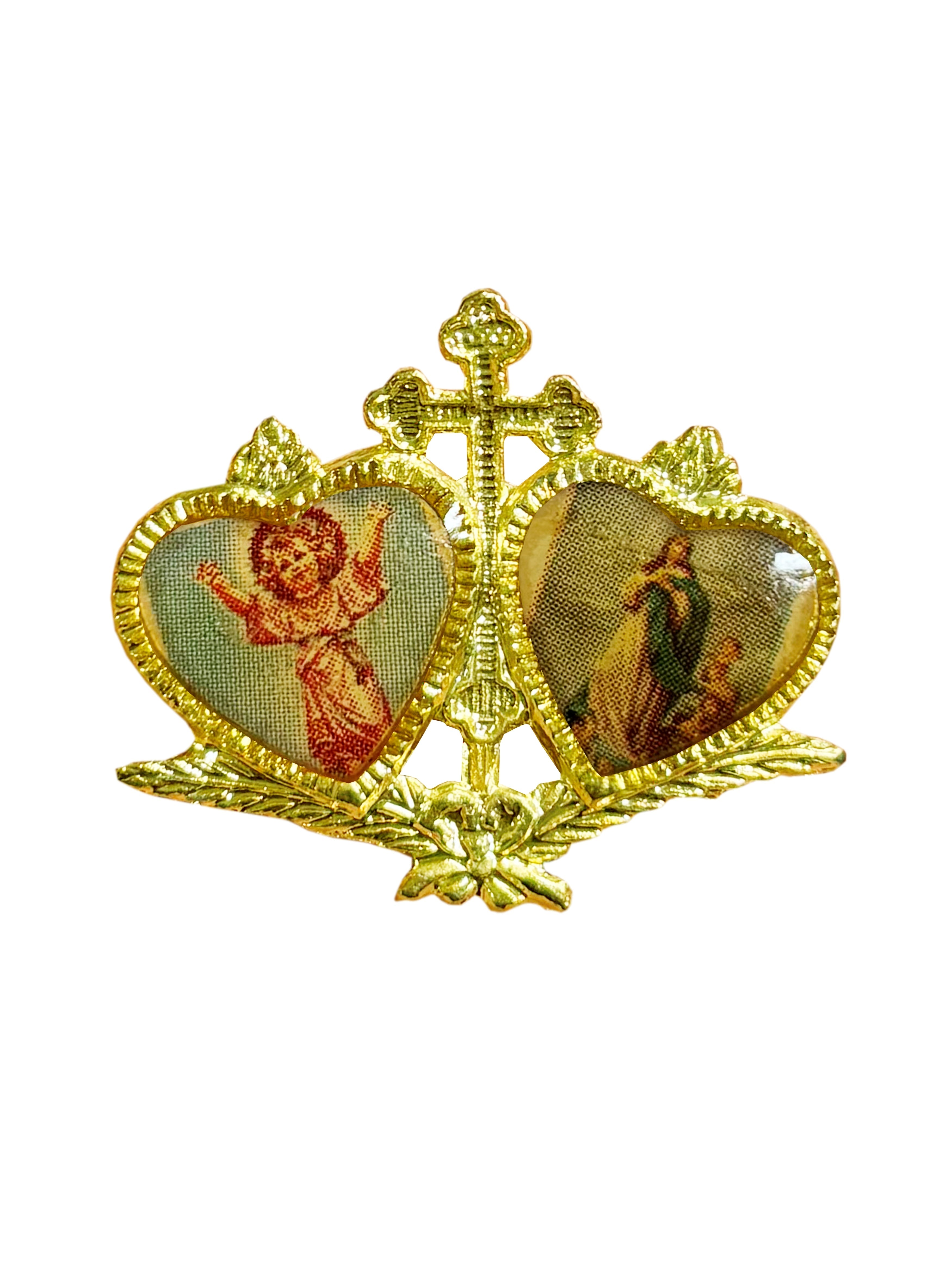 Pin de solapa católico dorado con dos corazones