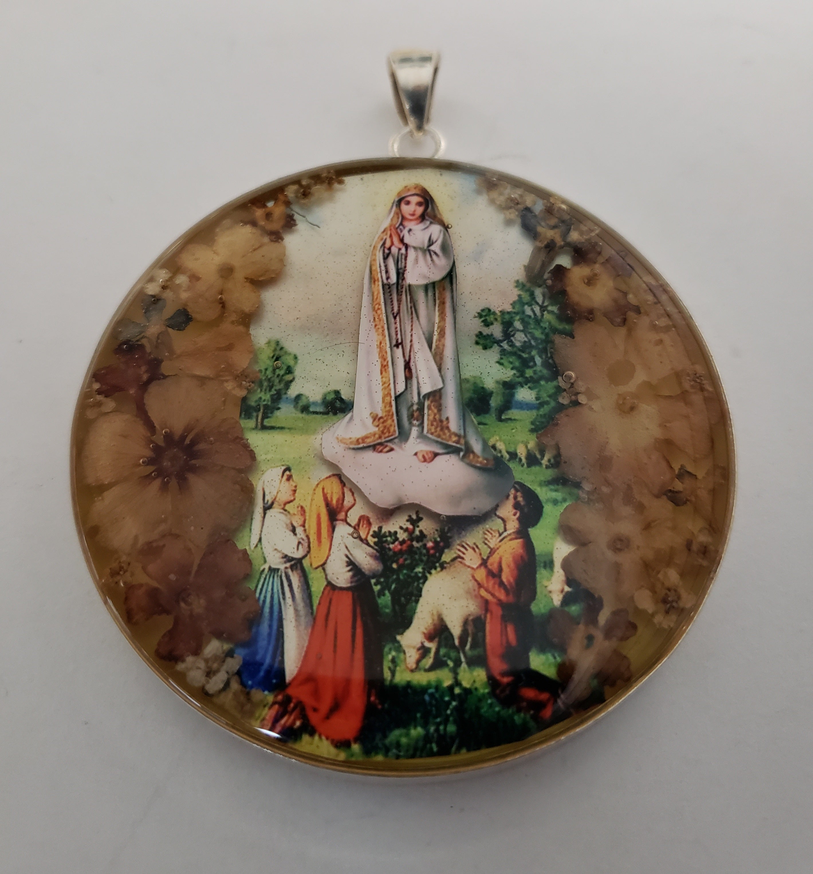 Big Pendant- Guadalupe Collection