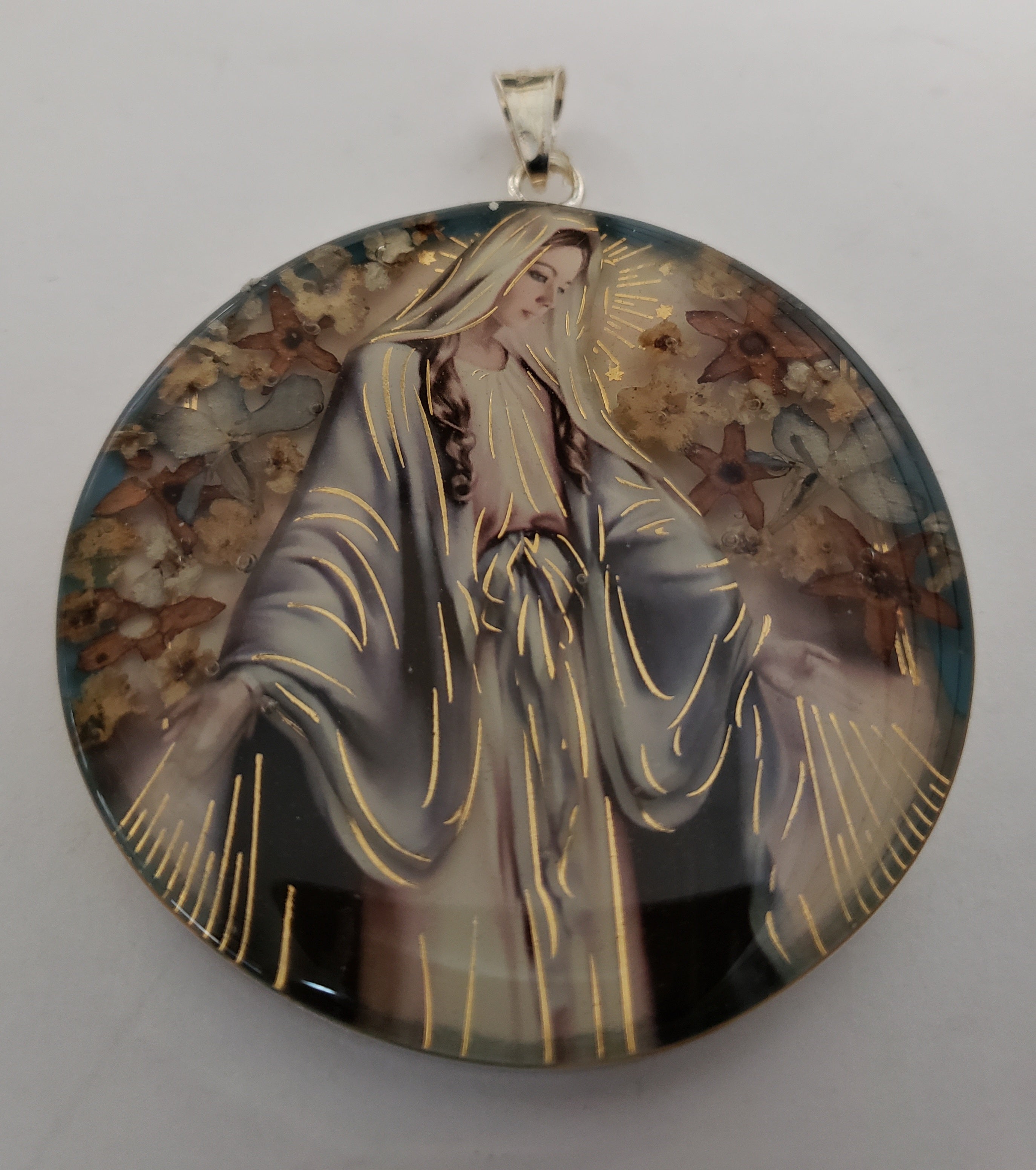 Big Pendant- Guadalupe Collection