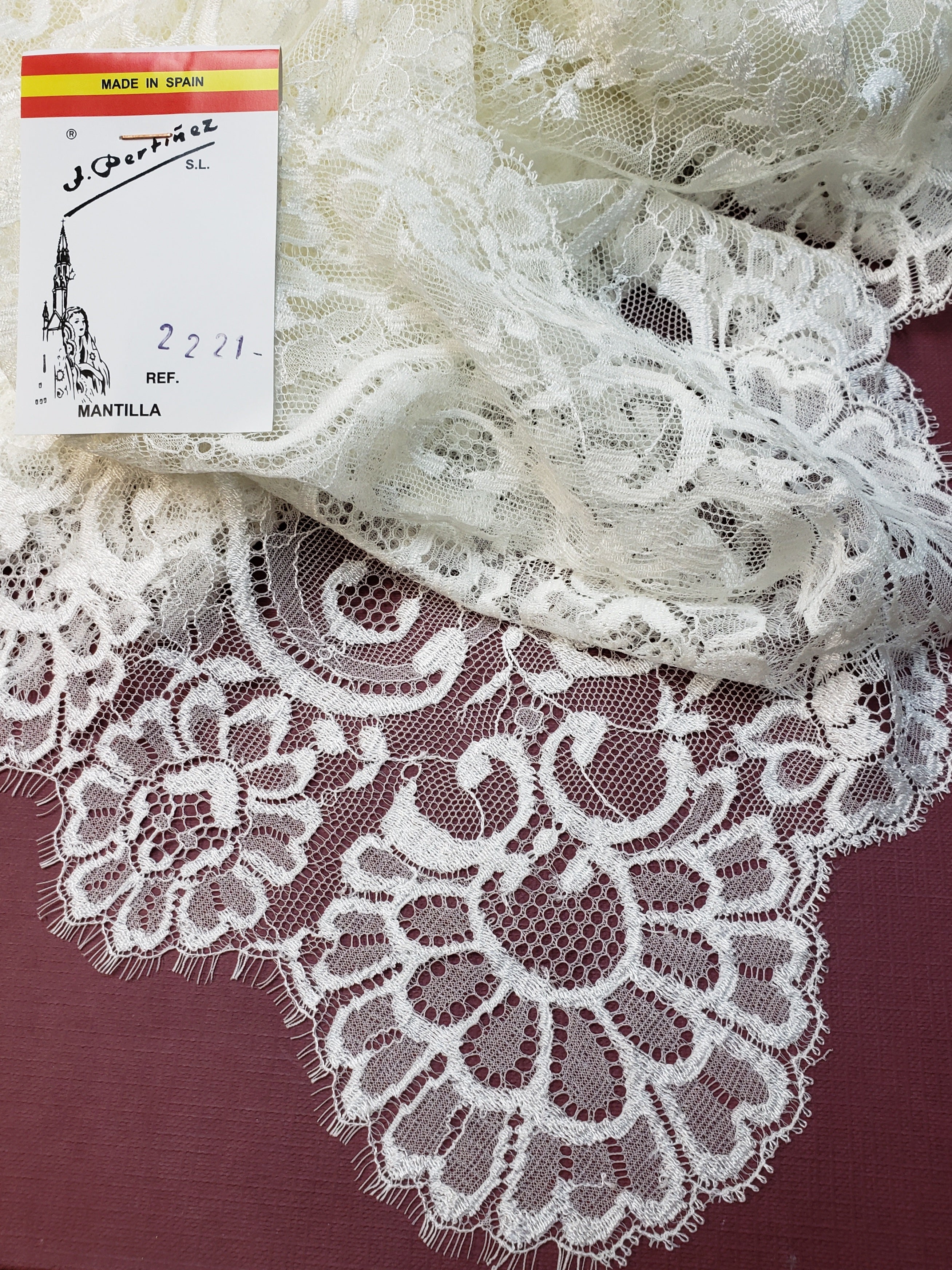 Velo de Novia Español 2221 230/ Mantillas de Novia