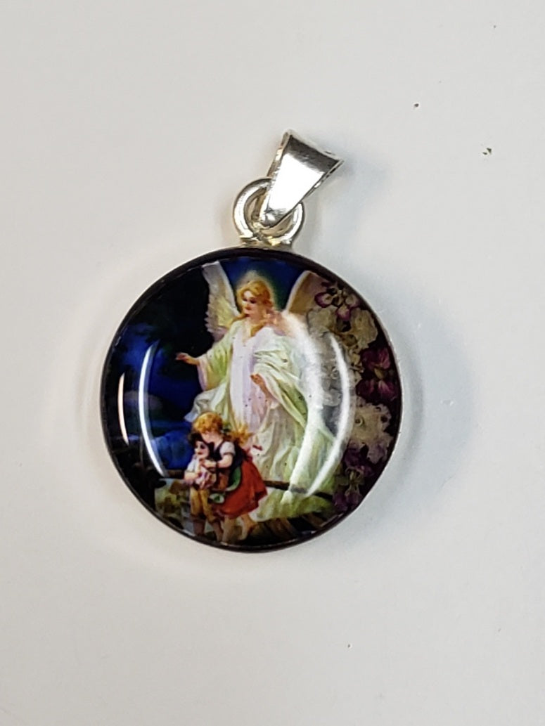 Medal of the Guardian Angel / Angel de la Guarda