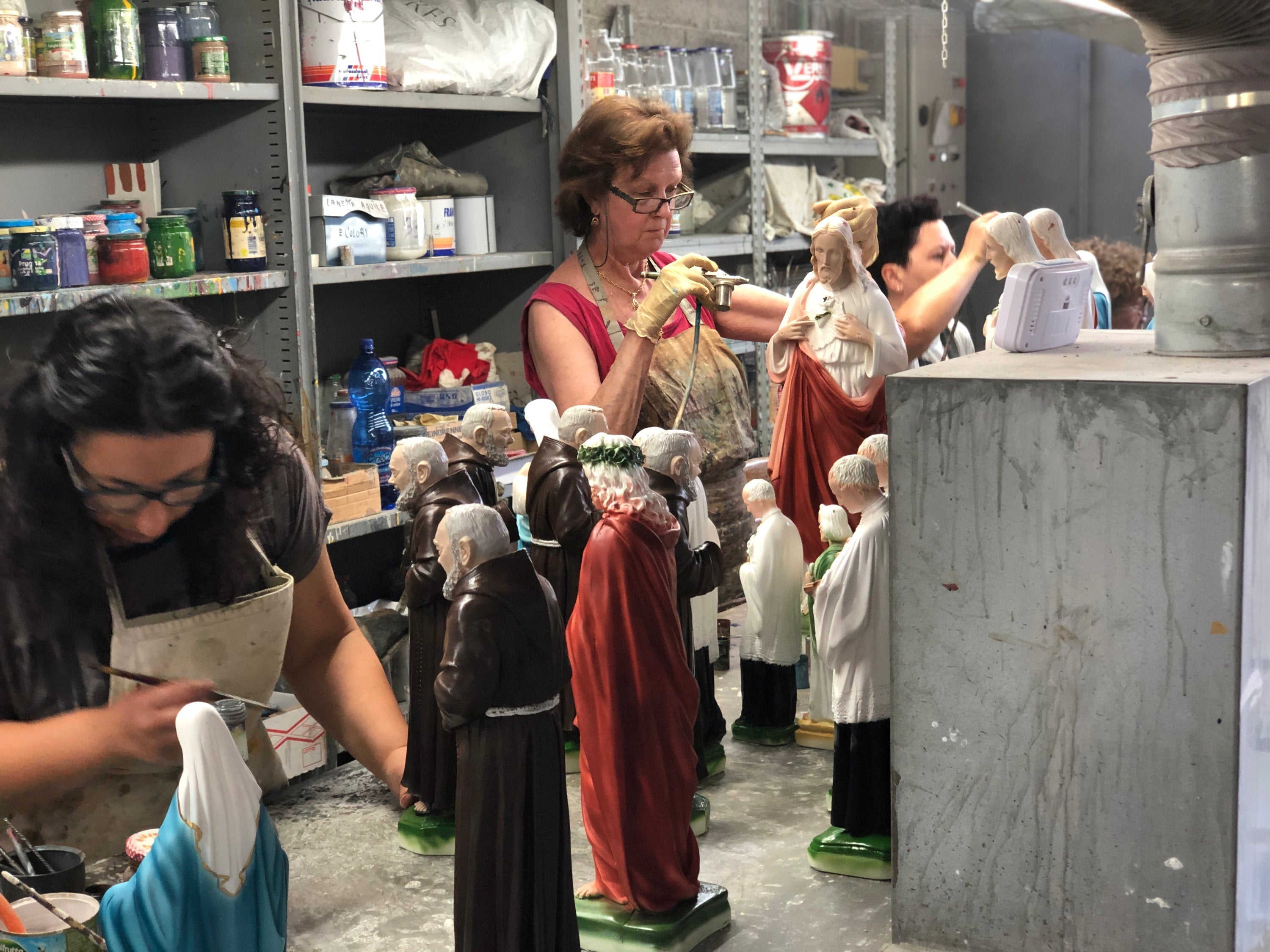 The Faith Gift Shop Our Lady of Fatima- Hand Painted in Italy - Our Tuscany Collection - Nuestra Señora de Fatima