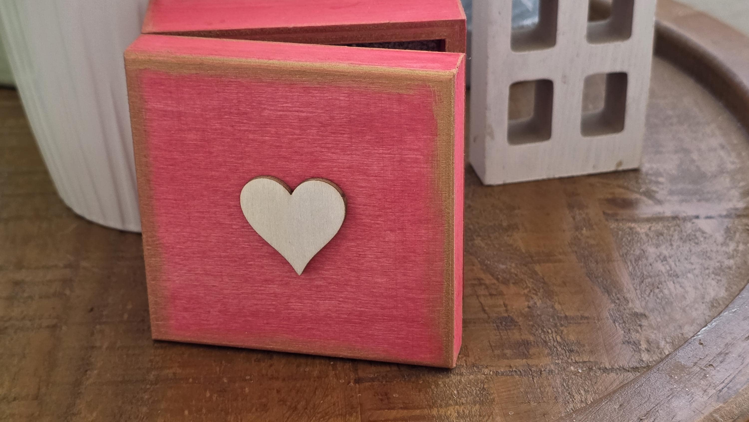 Nativity Set Square Red Box