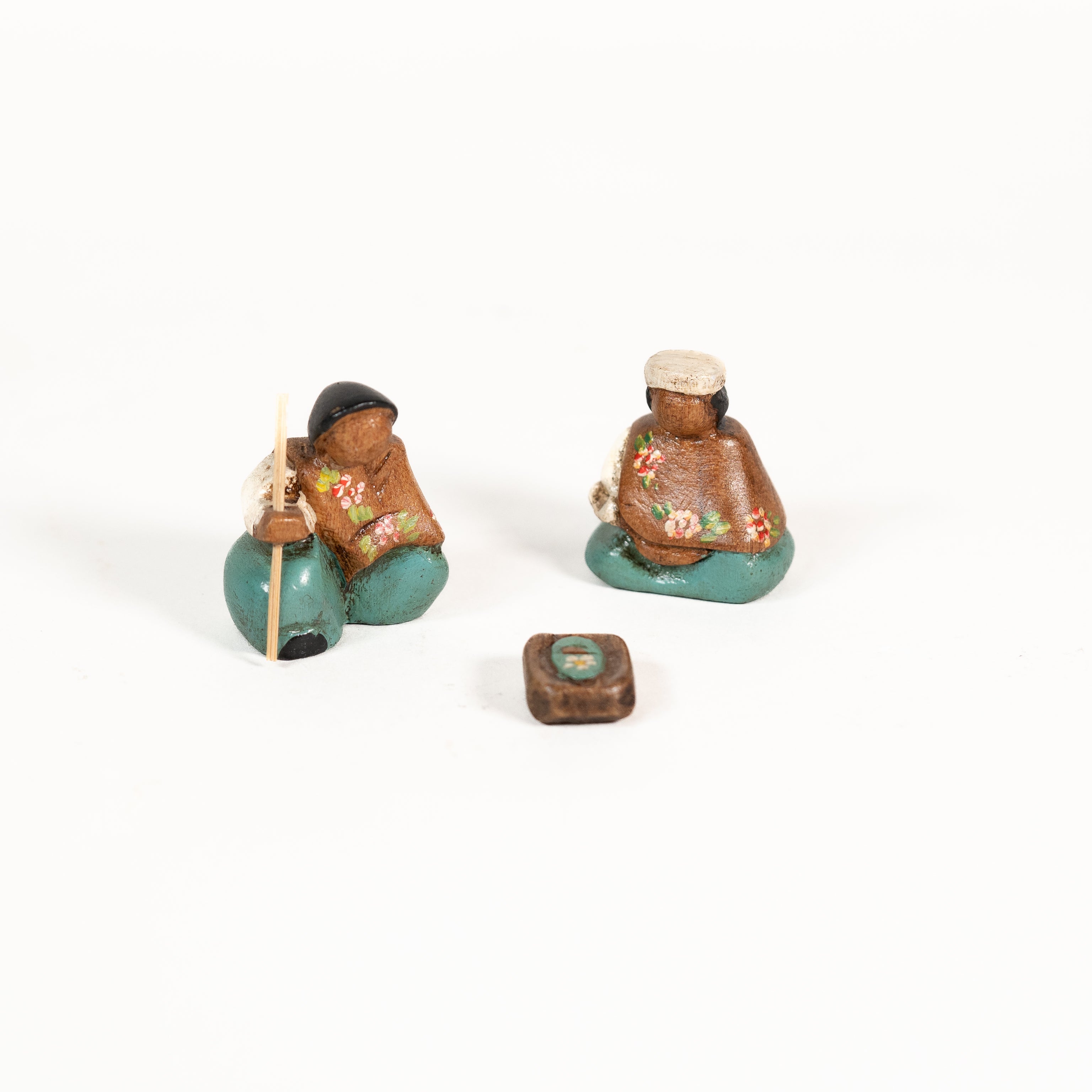 Wood Holy Family - Nativity. Made in Colombia