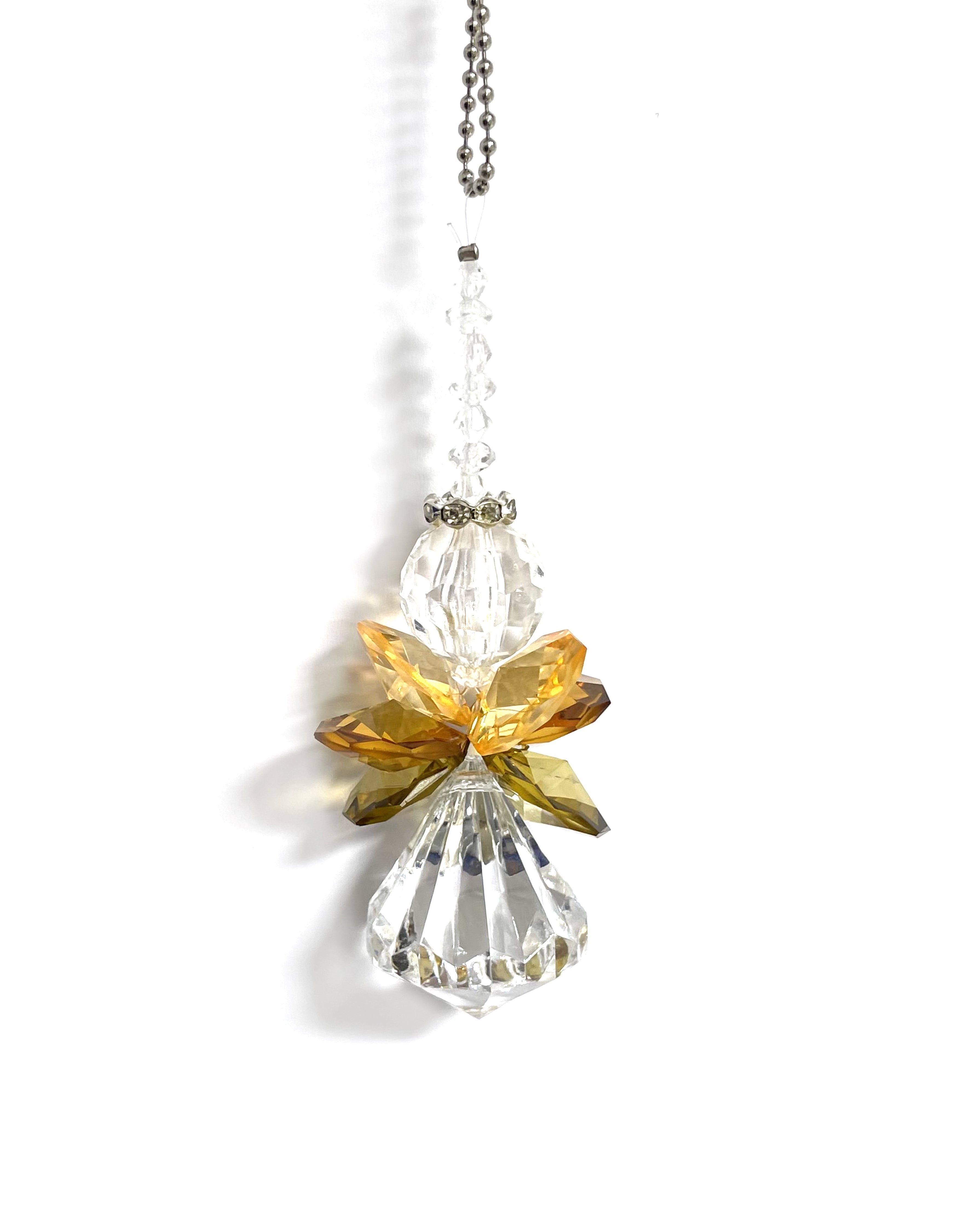 Angel de cristal colgante, este es un accesorio especial para acompañarte en tu auto elaborado en variedad de colores