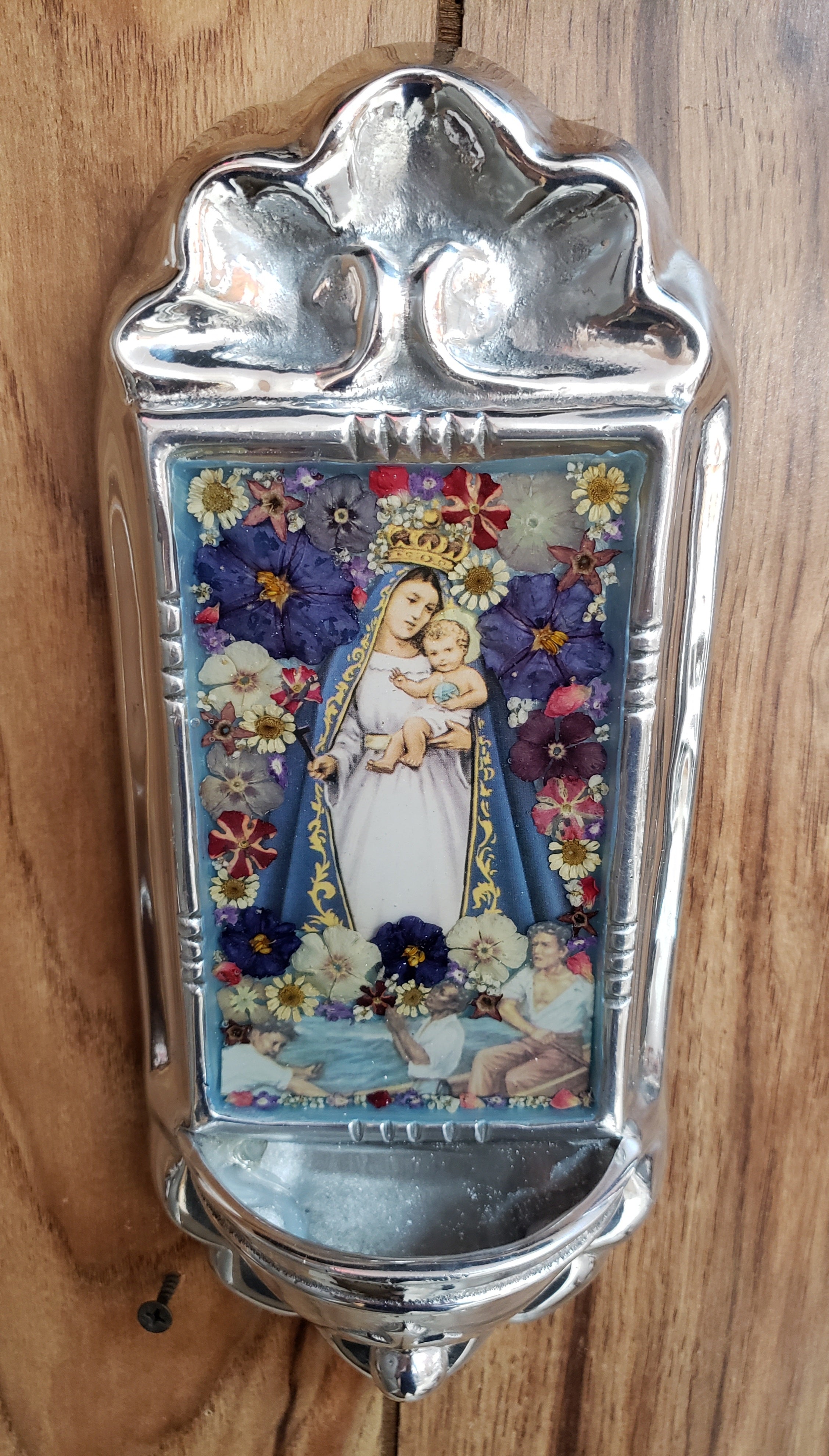 Nicho de pared con flores prensadas - Colección Guadalupe
