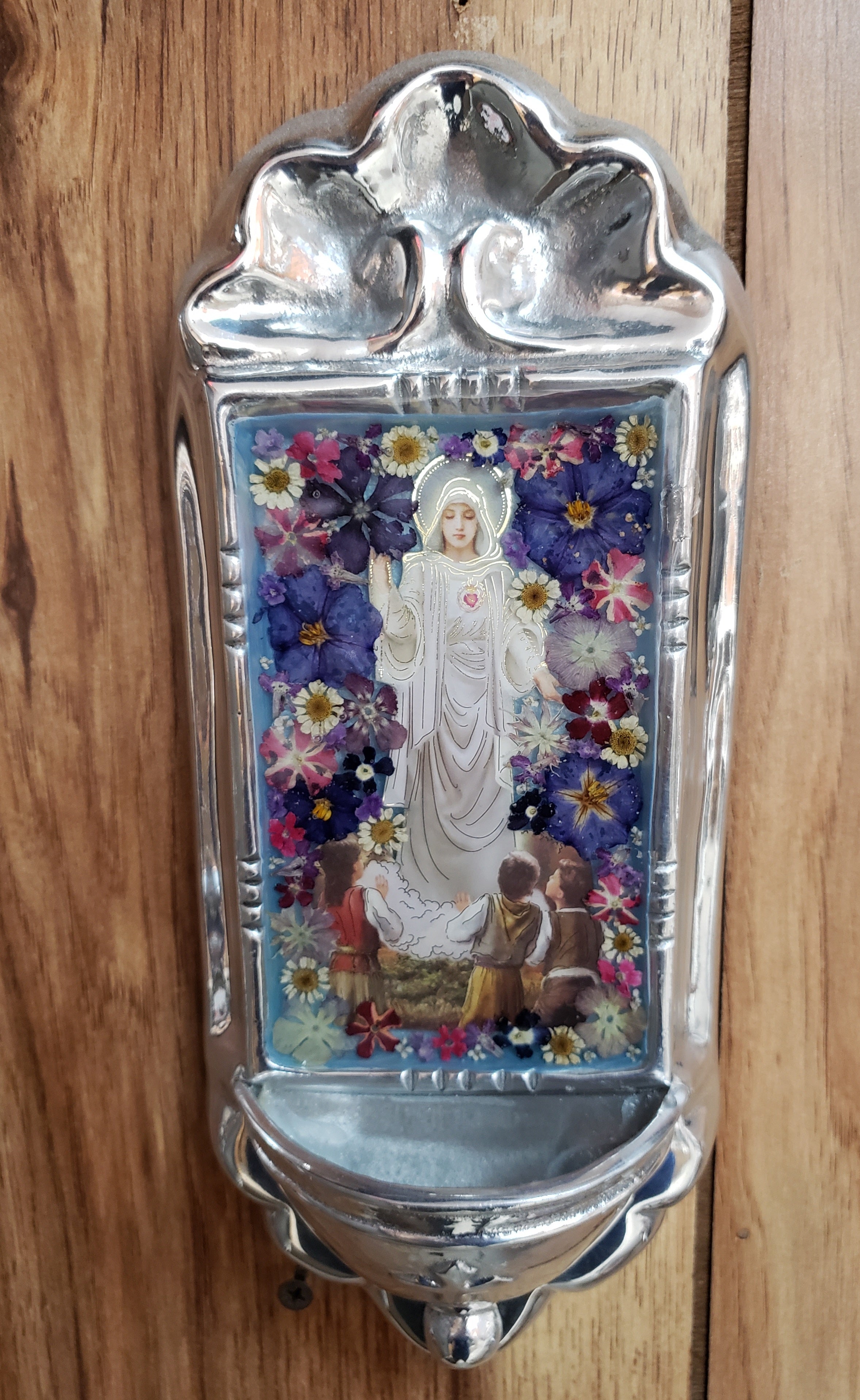 Nicho de pared con flores prensadas - Colección Guadalupe