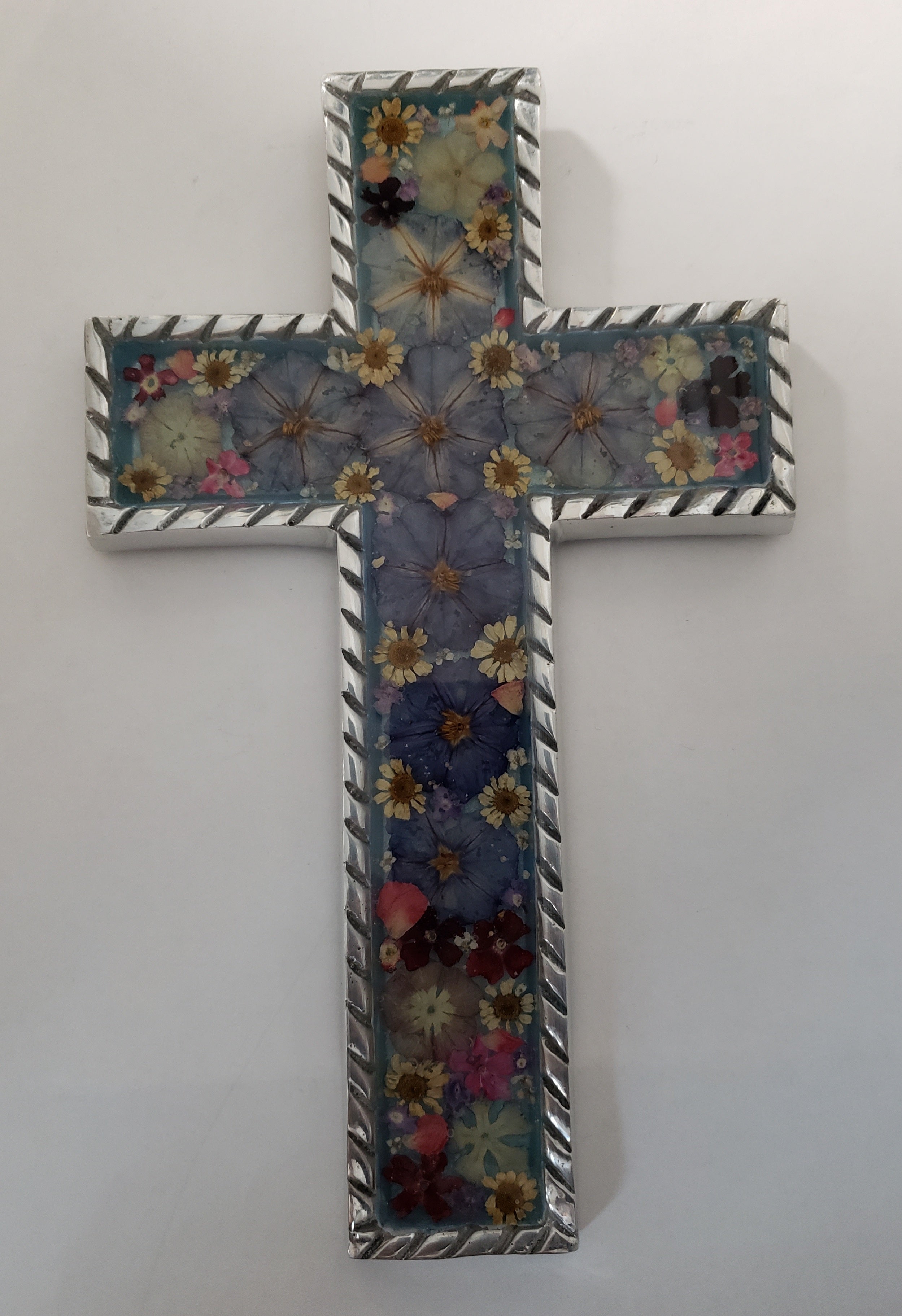 Cross  Flowers Baroque- Guadalupe Collection