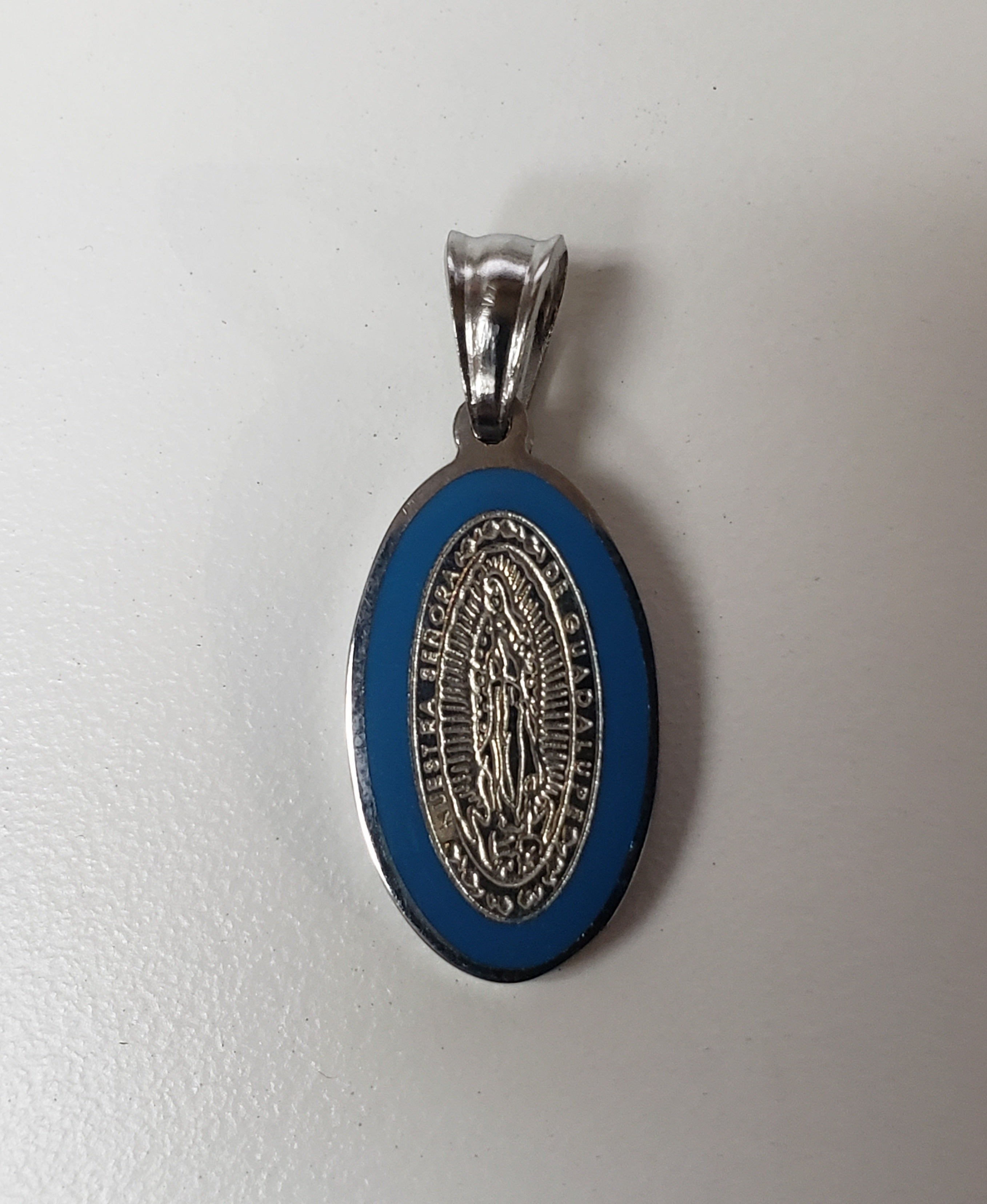 Medalla de Nuestra Señora de Guadalupe Esmaltada en Color - Acero Inoxidable