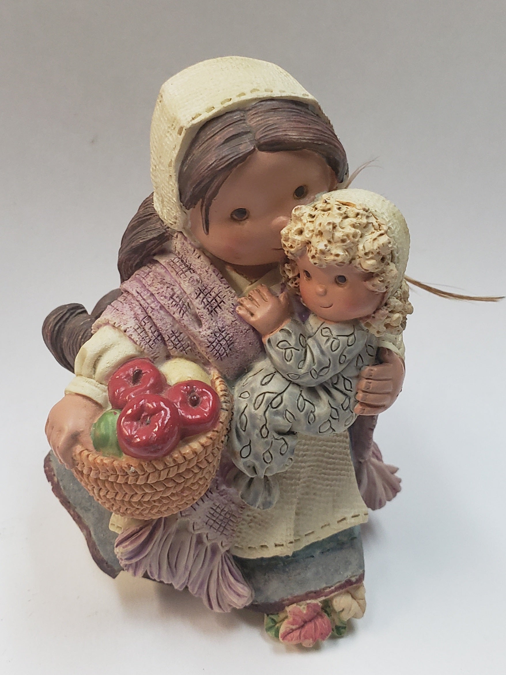Figuras de nativos americanos de la colección Friends Of The Feather de Enesco