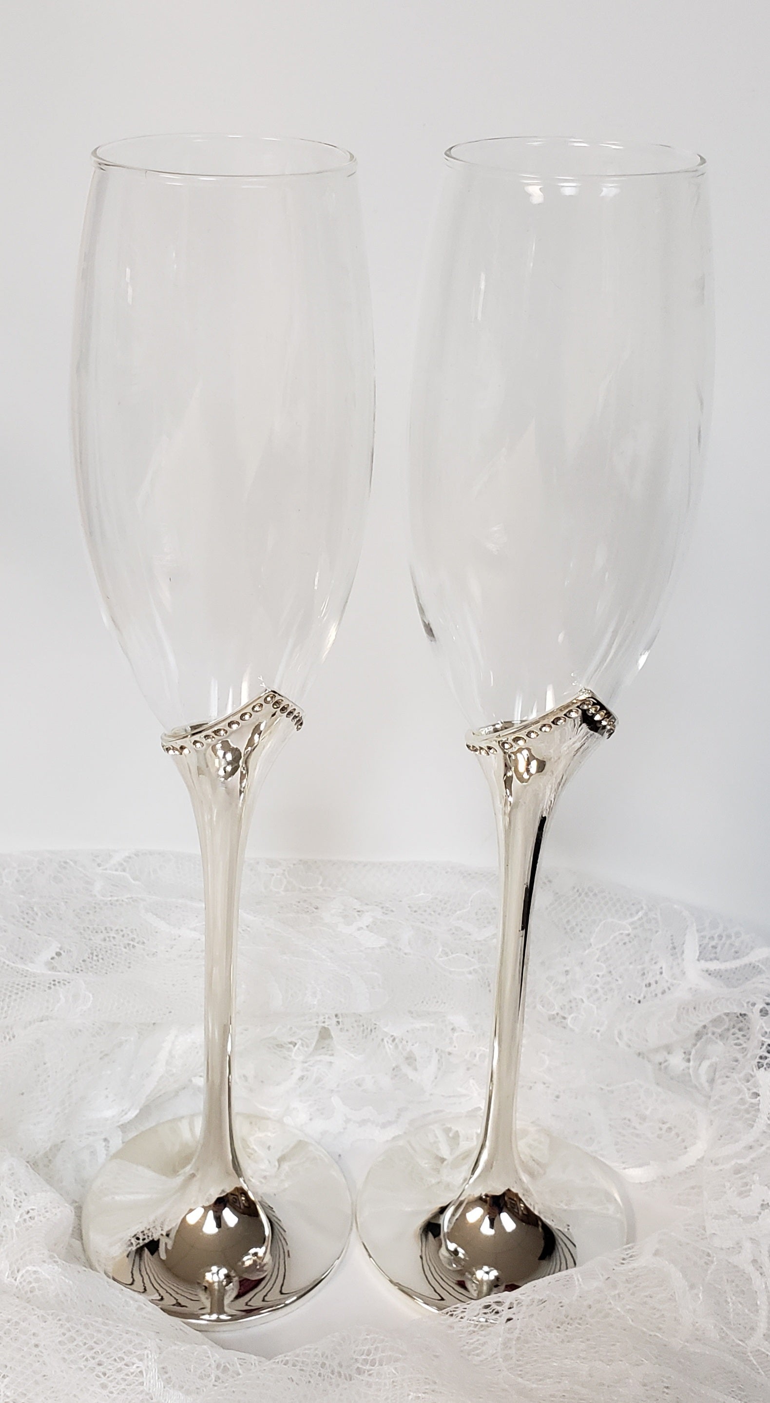 Copas de champán con tallo plateado tipo tulipán - Boda