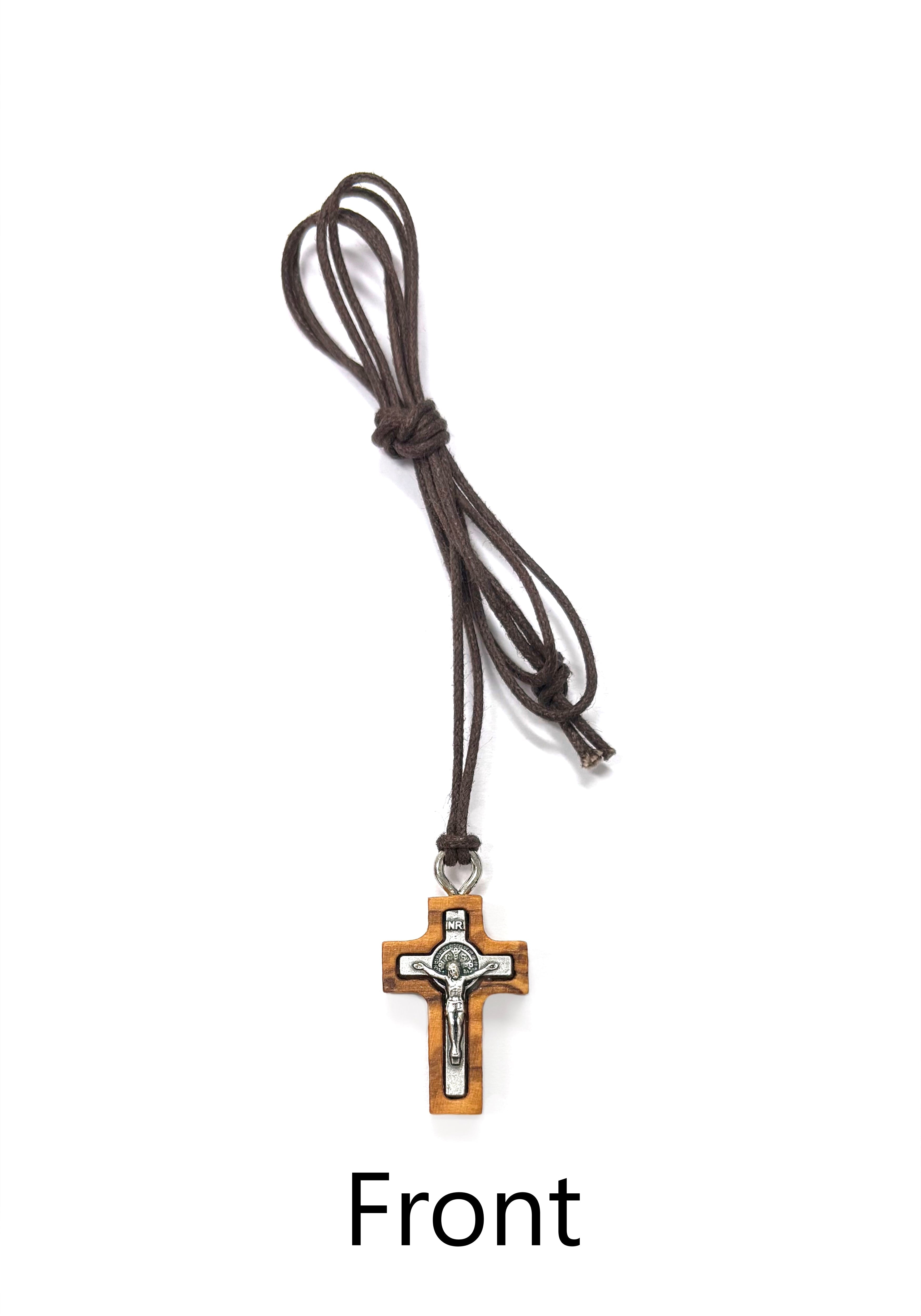 Cruz de San Benito en madera de olivo con cordón marrón