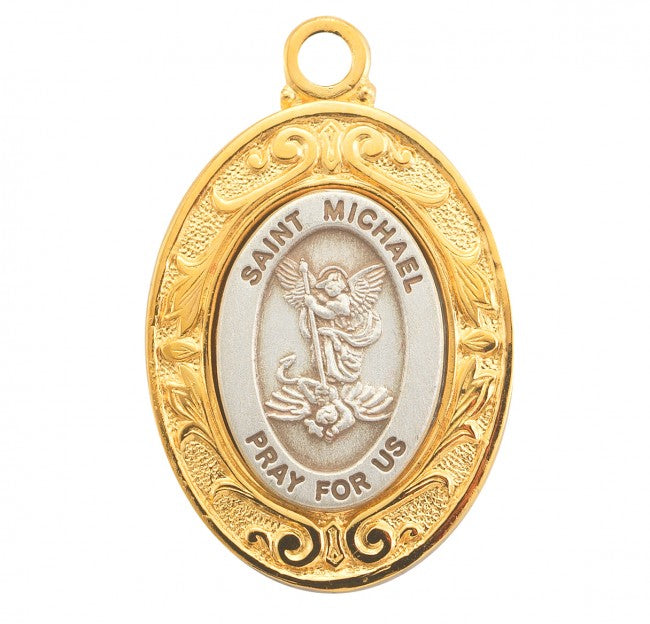 Medalla ovalada de San Miguel en plata de ley