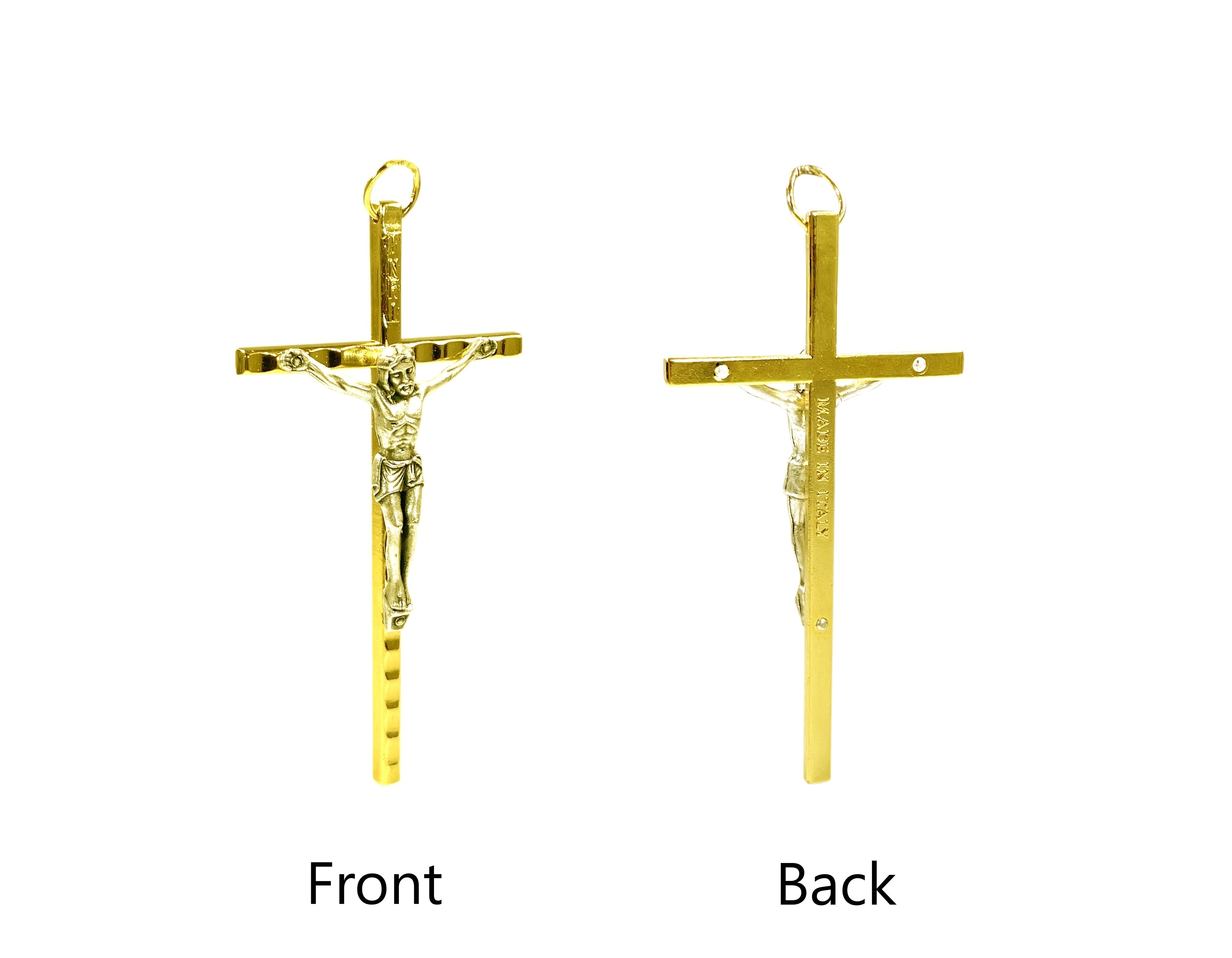 Crucifijo con postes martillados en oro y detalles en plata oxidada 4.5"