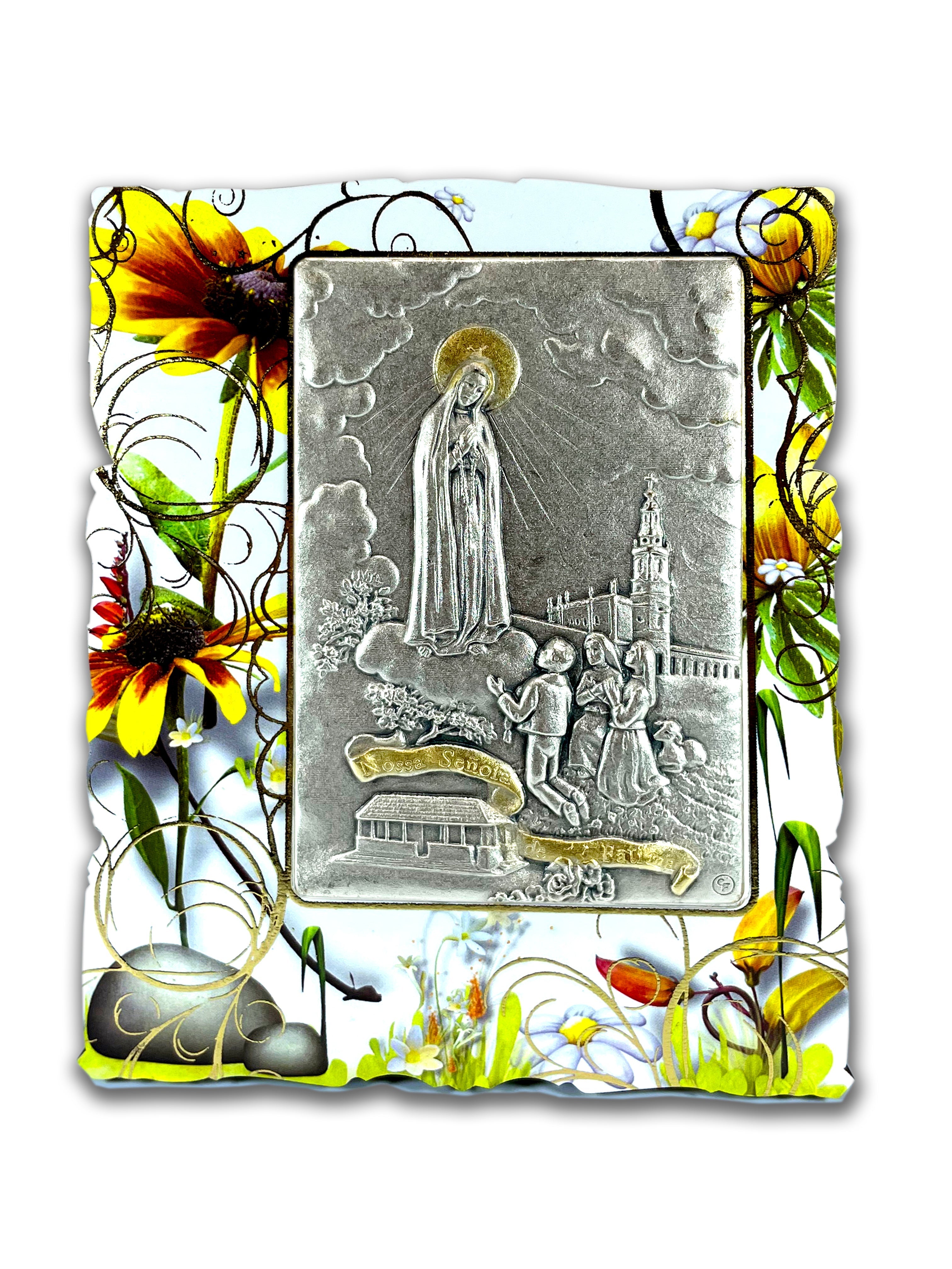 Imagen enmarcada sobre relieve de Nuestra Señora de Fátima