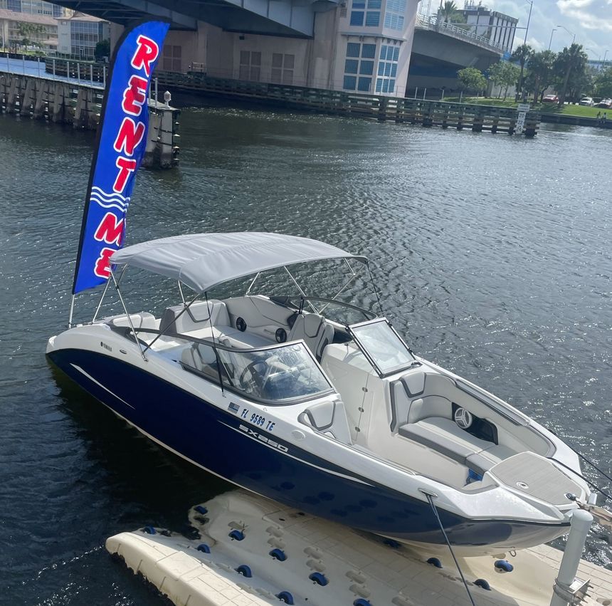 La mejor aventura en barco privado en Miami: ¡lujo, diversión y emociones te esperan!