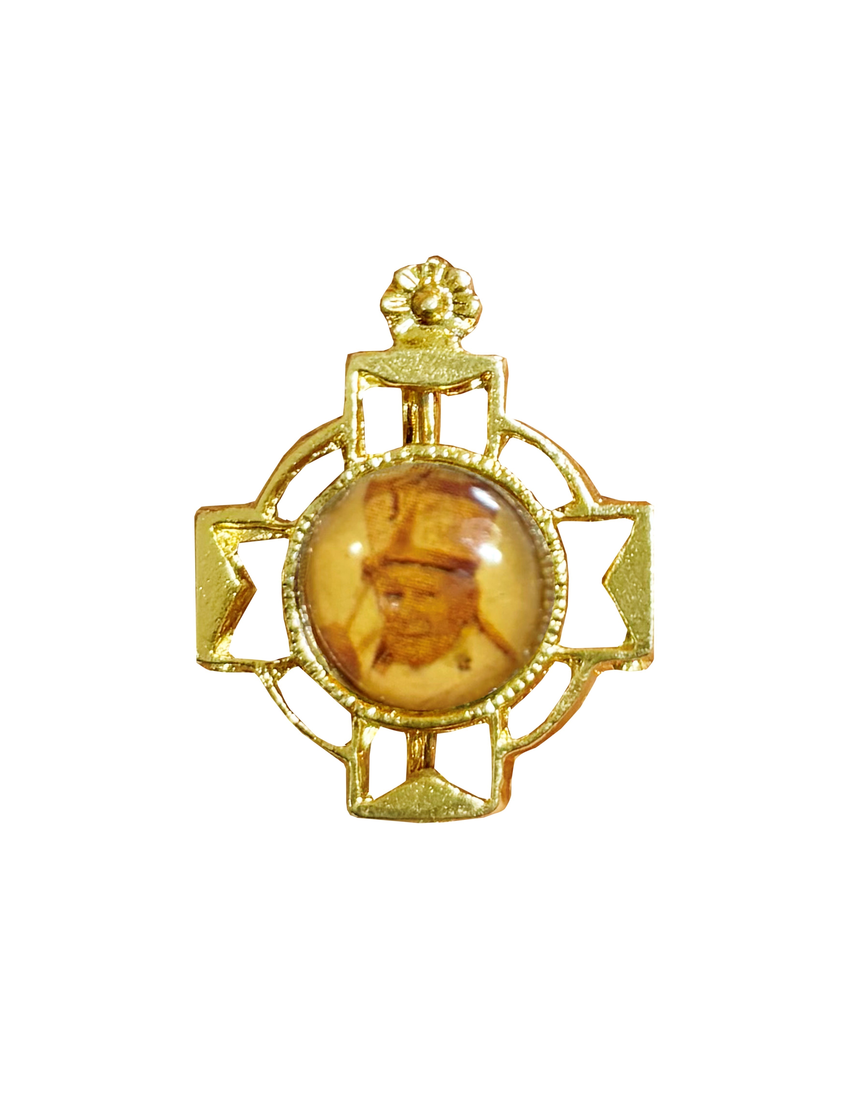 Pin de solapa con cruz dorada y estampado esmaltado