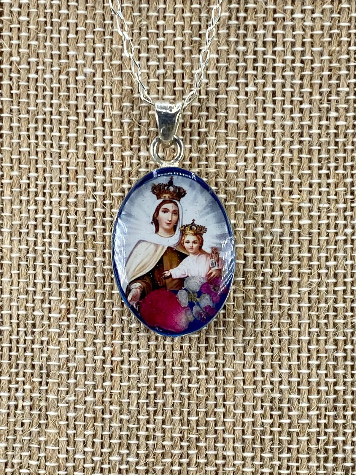 Medalla con Flores Nuestra Señora del Carmen