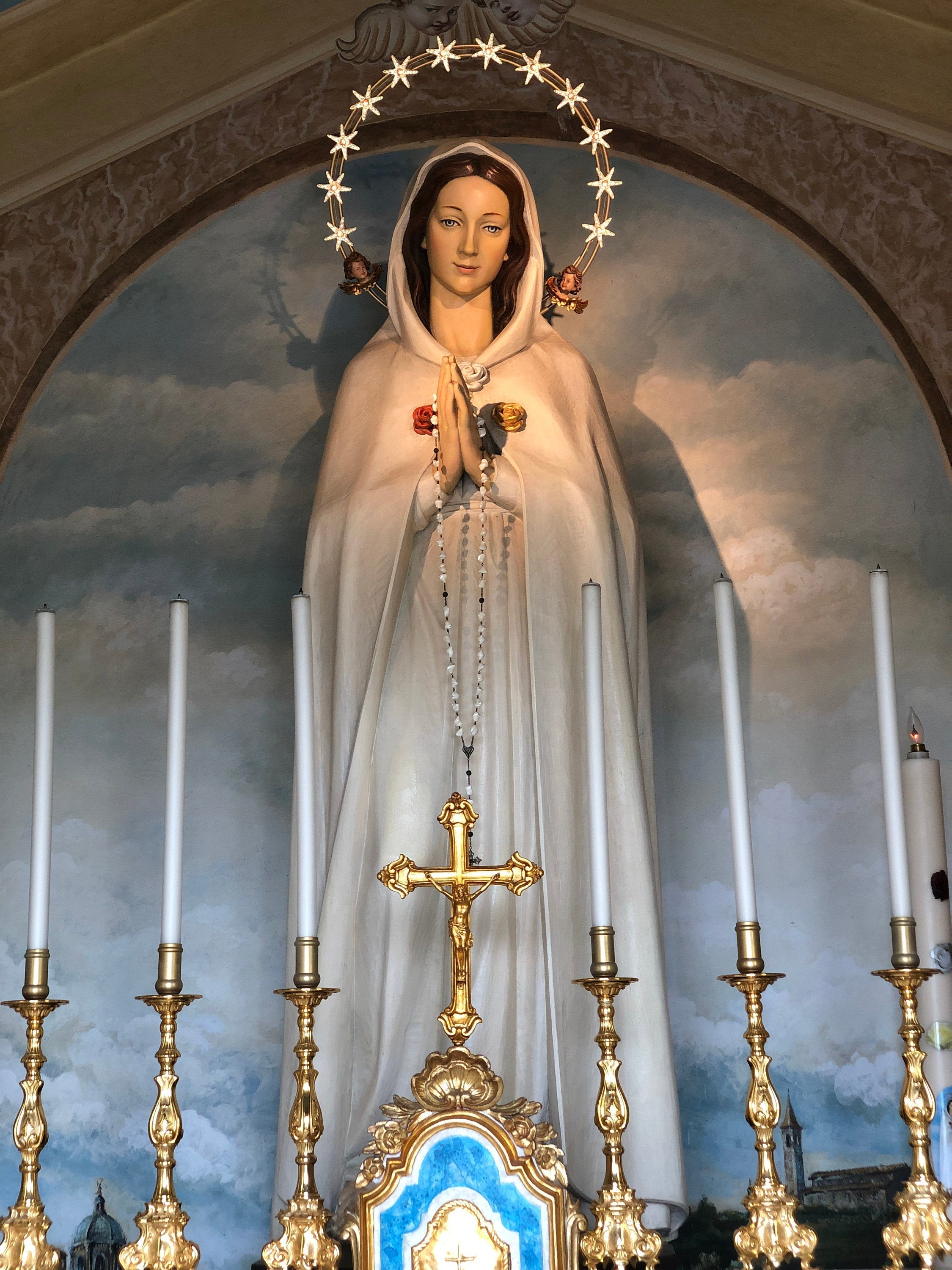La tienda de regalos de fe Virgen María Rosa Mística pintada a mano en Italia - Nuestra colección Toscana - Virgen Maria Rosa Mistica