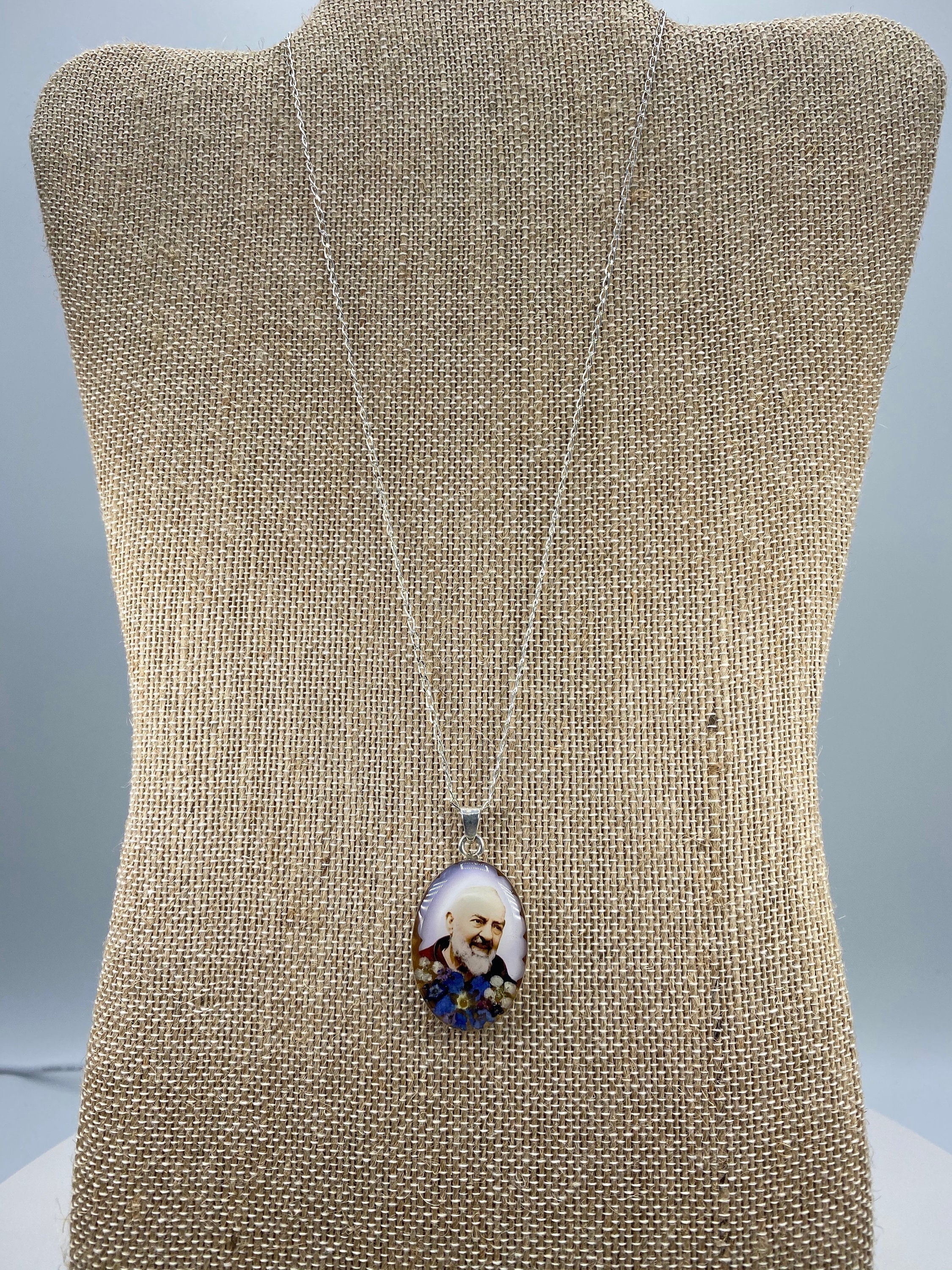 Óvalo del Padre Pío - Colección Guadalupe