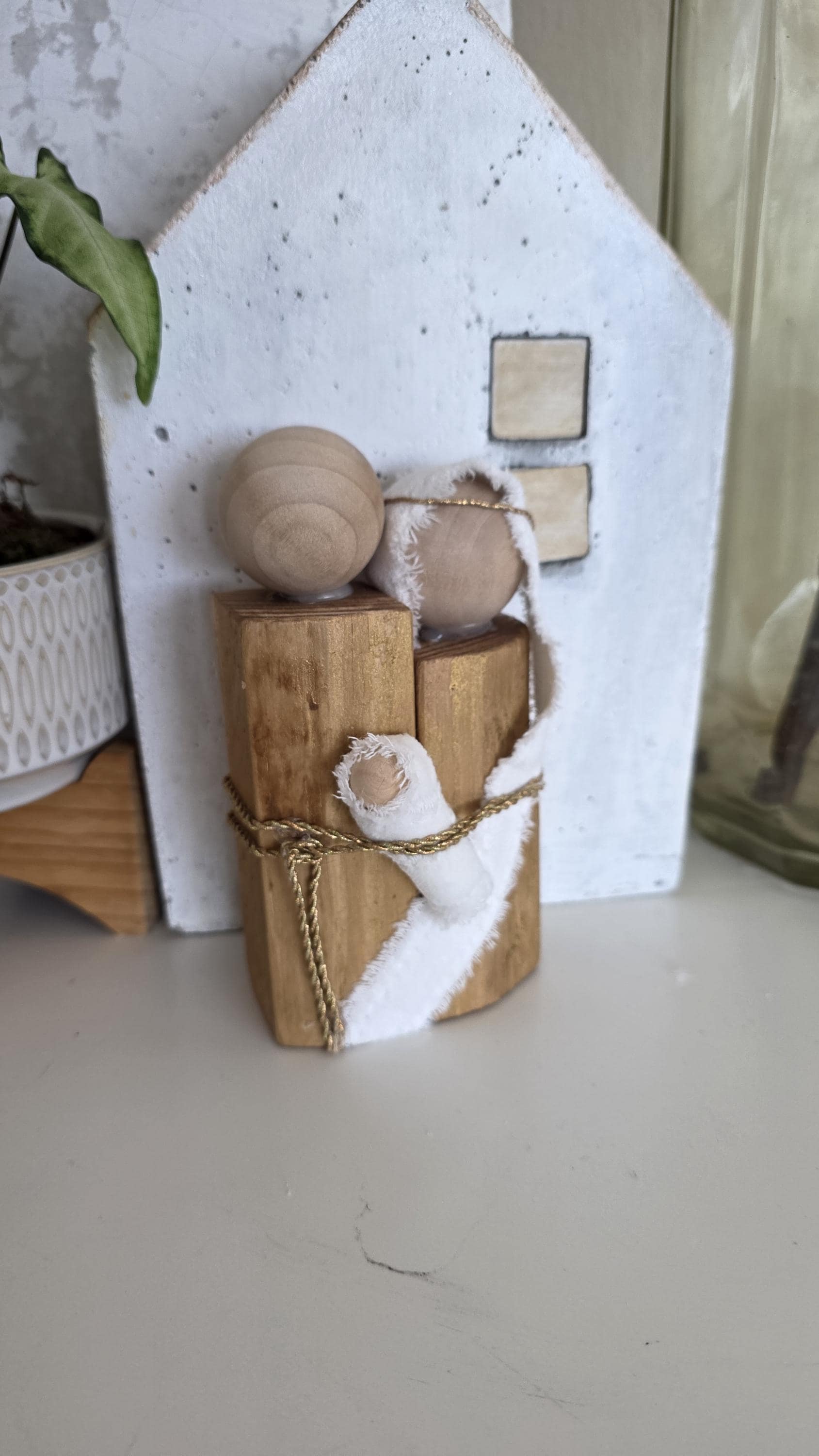 Christmas Nativity Set Golden Medium