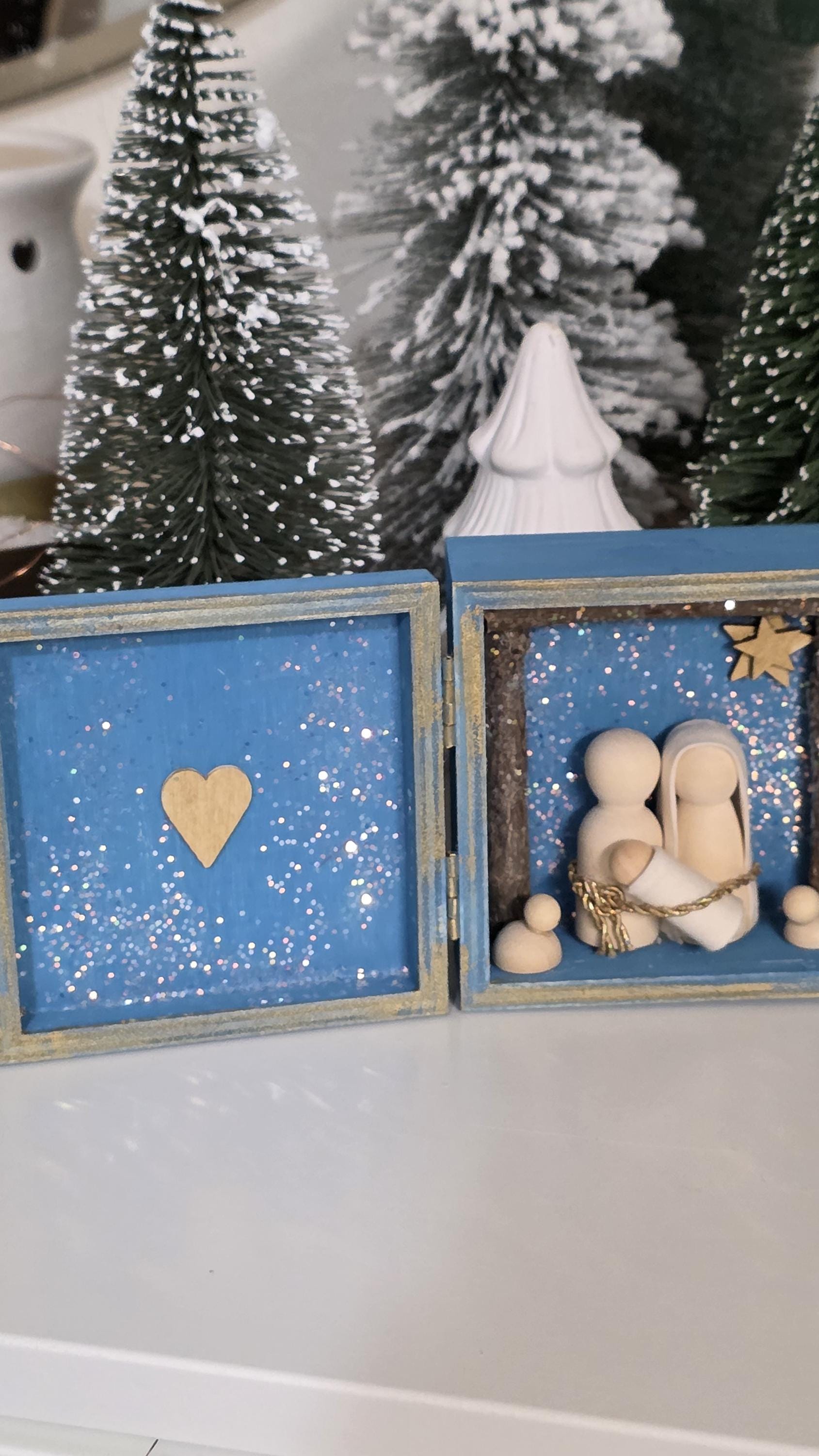 Nativity Set Square Blue Box