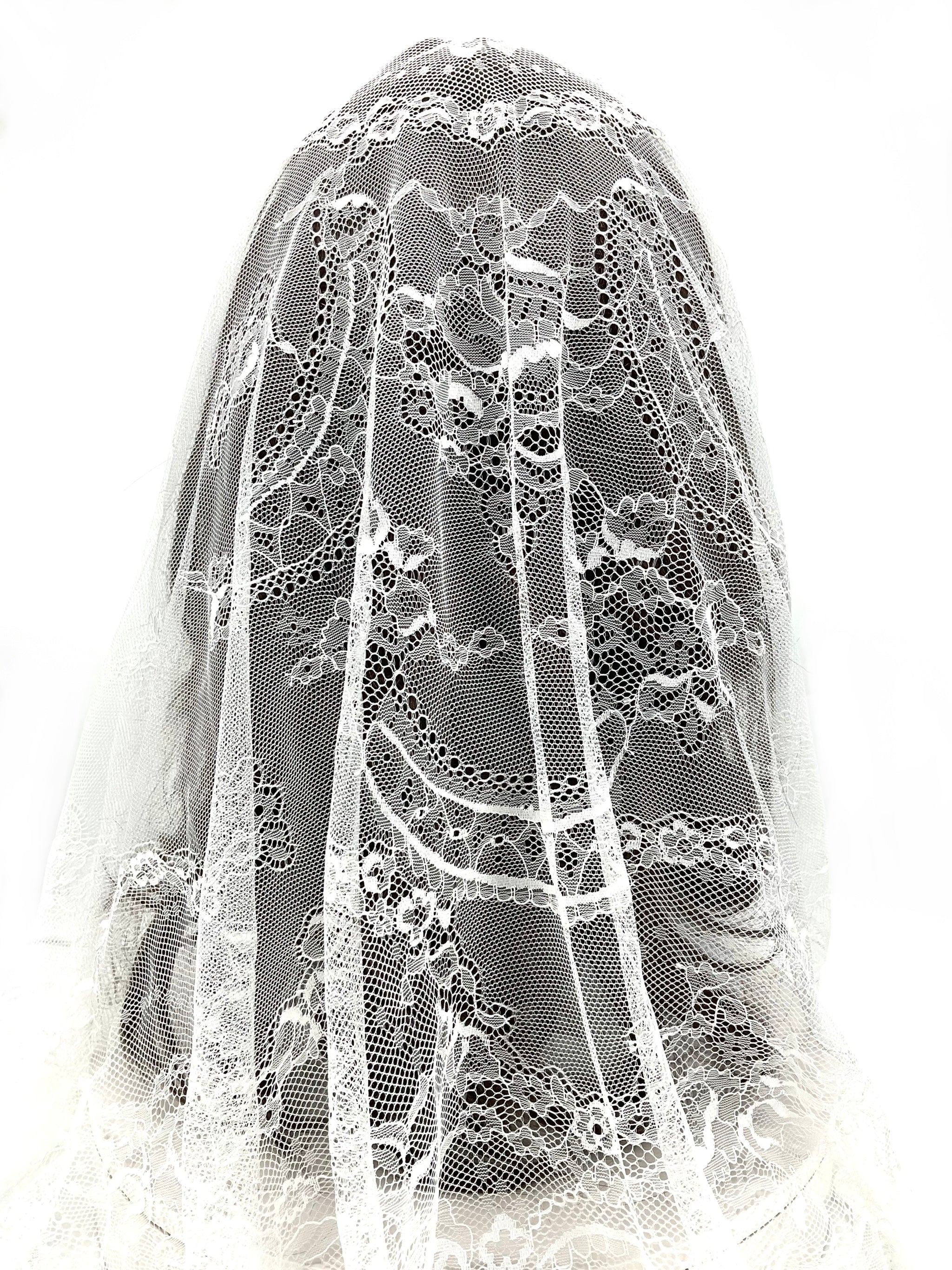 White Spanish  Veil 4' x 2'