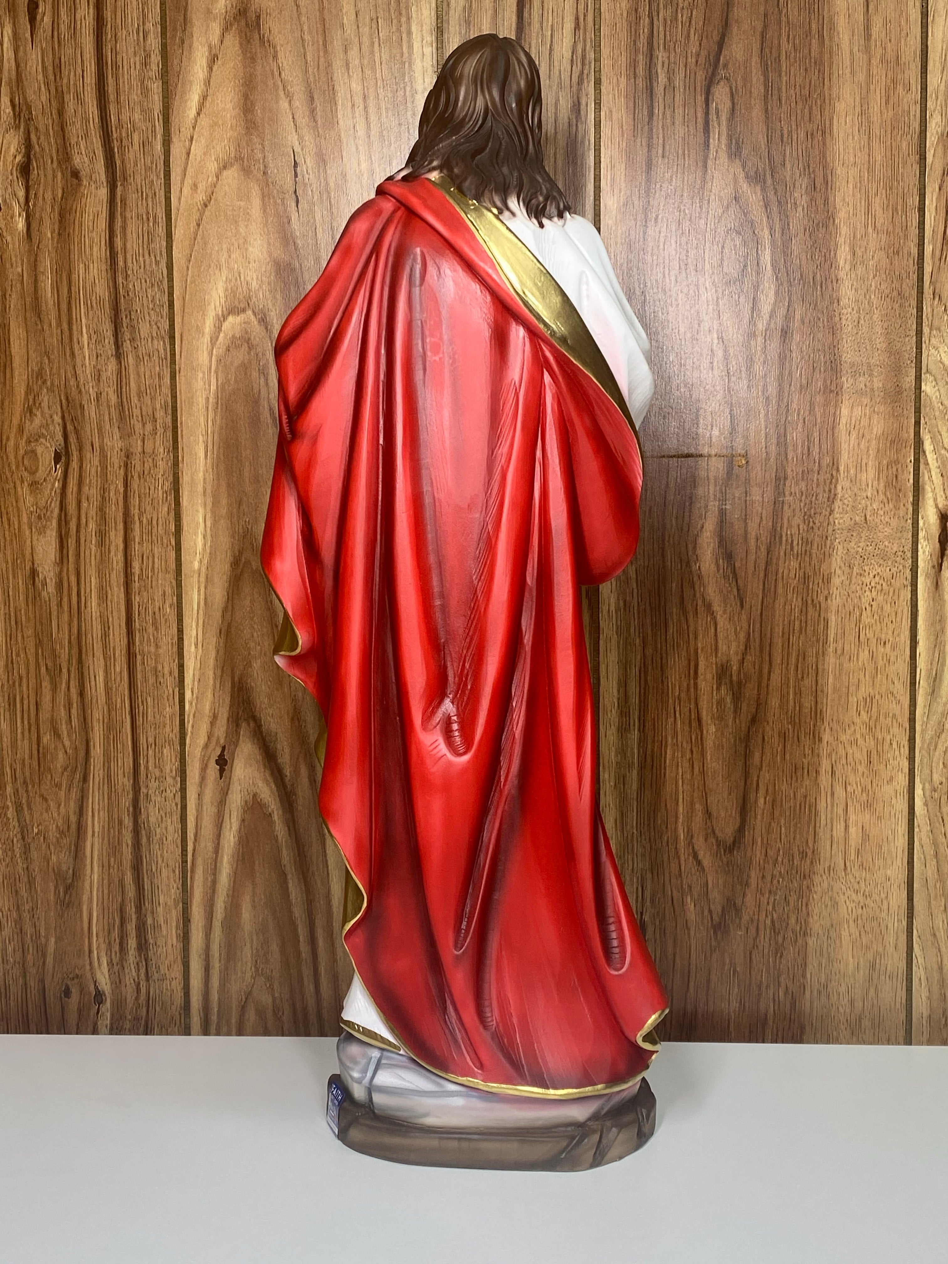 Estatua del Sagrado Corazón de Jesús Bendiciendo de The Faith Gift Shop - Pintada a mano en Italia - Nuestra colección de Toscana - Sagrado Corazón de Jesús Bendiciendo