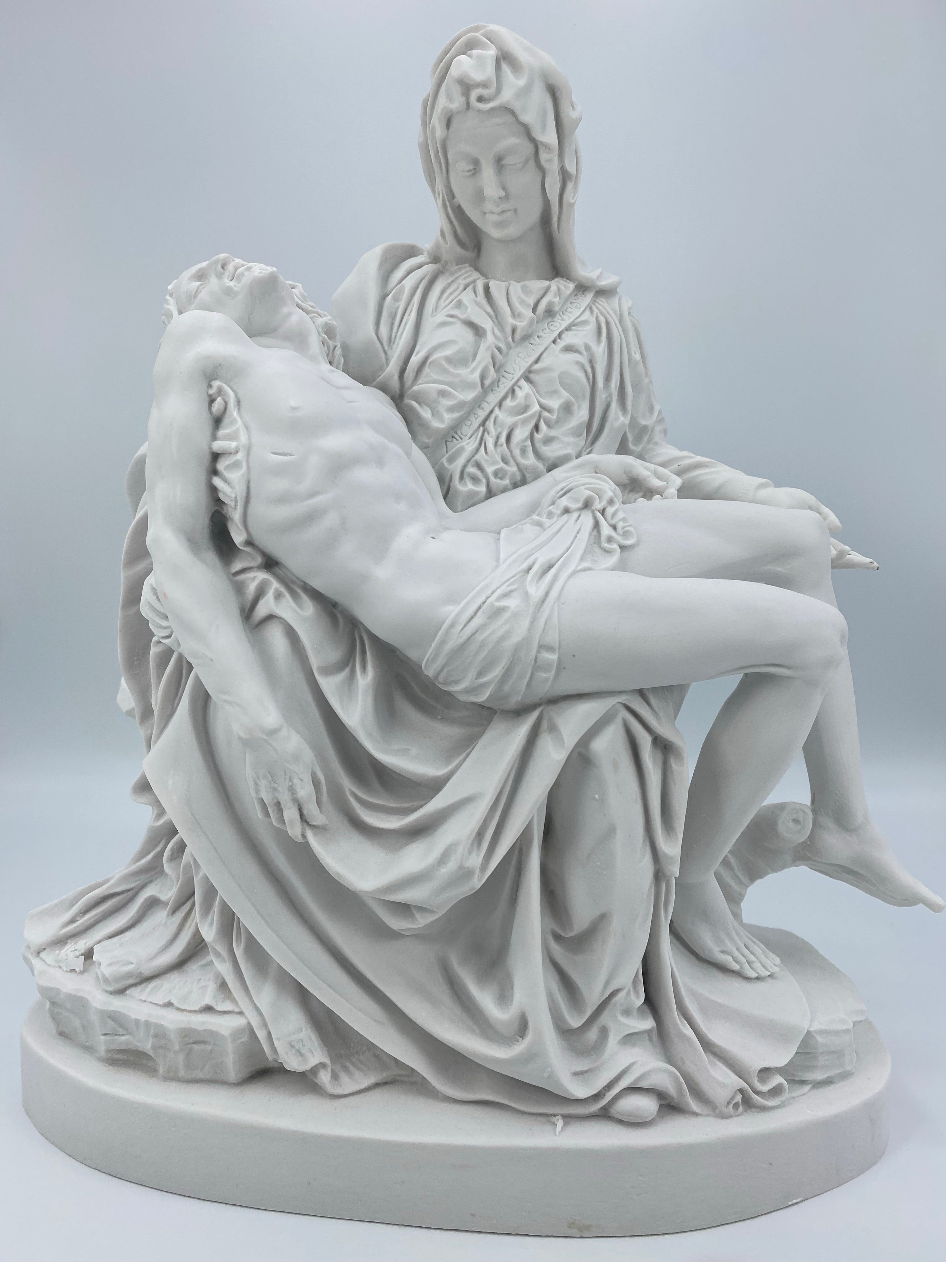 La Pieta White de The Faith Gift Collection / La Piedad