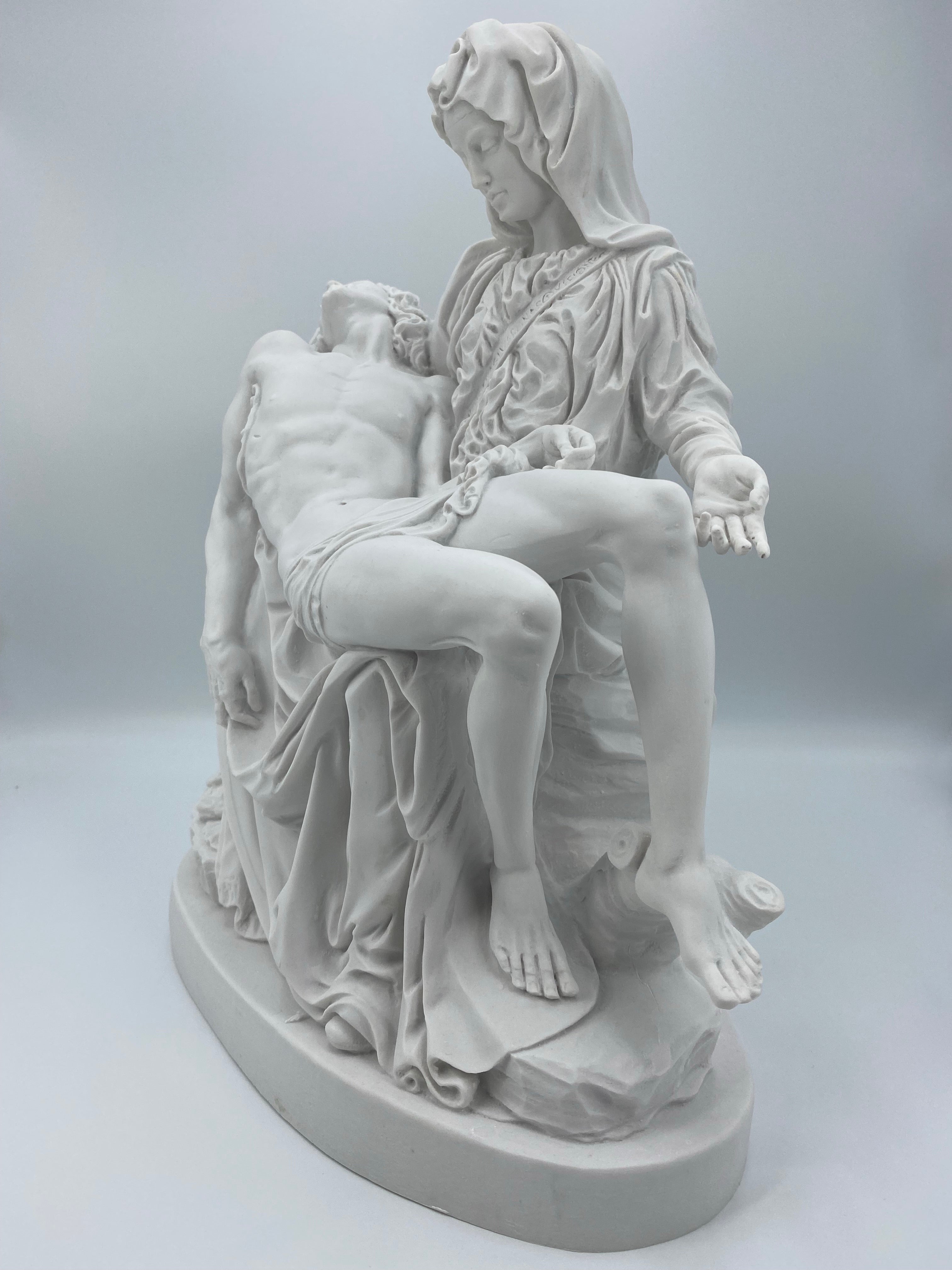 La Pieta White de The Faith Gift Collection / La Piedad