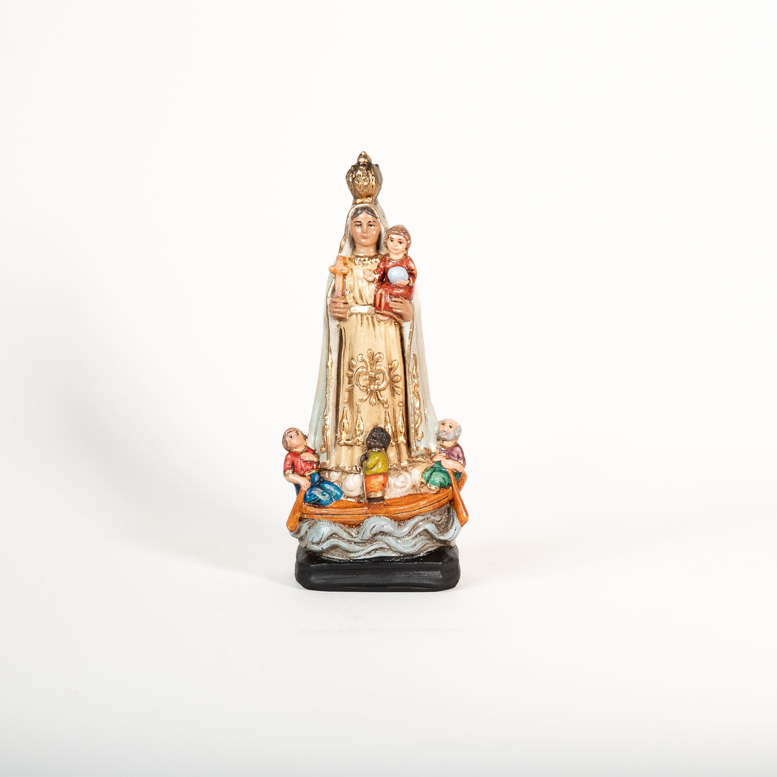 Virgen de la Caridad de 8". Fabricada en Colombia.
